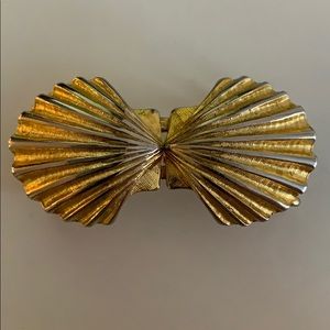 Vintage Jeanne 1981 Bouchever Shell Belt Buckle